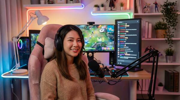 每日大赛直播视频